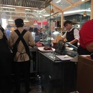 Bee Cheng Hiang EmQuartier