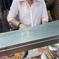 ปอเปี๊ยะสด สะพานเหลือง