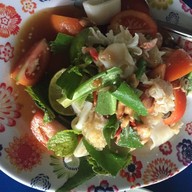 ส้มตำคุณจิ๋ว (หลังโรงเรียนตรังคริสเตียน)