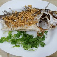 ก๋วยเตี๋ยวหกดาว เจ๊ลี่