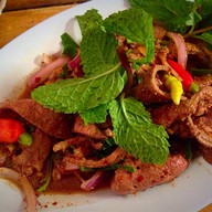 เจ้กานเมืองใหม่ดอนเมือง ก.ไก่ทอดตะลอนตำ