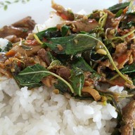 เจ๊แวว ก๋วยเตี๋ยวบ้านบึง กระเพราเป็ด