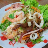 เตี๋ยวนิยม อ่างทอง