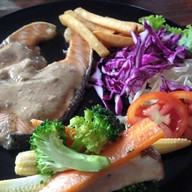 EhCowboy IndianSteakhouse samchuk