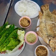 ชุดเมี่ยงปลาเผา