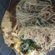 ก๋วยเตี๋ยวลูกชิ้นหมูนายเล้ง (พี่นก)