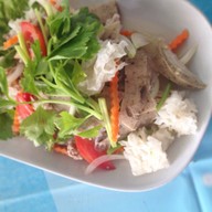 ข้าวผัดปู "น้อย"