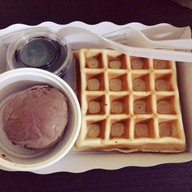 บาร์นมอารมณ์ดี นครปฐม