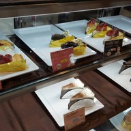 Sweety Secret เสนาเฟส เจริญนคร