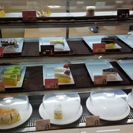 Sweety Secret เสนาเฟส เจริญนคร