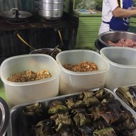 ร้านลาบไก่ยามแลง