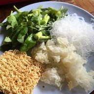 เย็น เย็น เย็นตาโฟหม้อไฟ