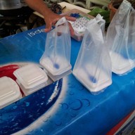 คุณนุช ขนมถ้วยมะพร้าวอ่อน