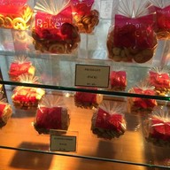 มณเฑียร เบเกอรี่