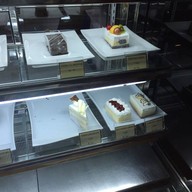 มณเฑียร เบเกอรี่