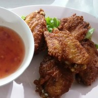 จุ่มแซ่บยโส