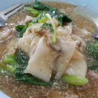 เฮง เฮงราดหน้ายอดผัก(อิสรภาพ5) เฮง เฮงราดหน้ายอดผักสาขาอิสรภาพ5