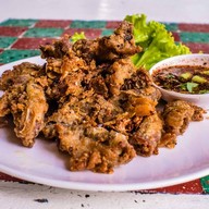 ร้านส้มตำไทย(น้องเมย์)