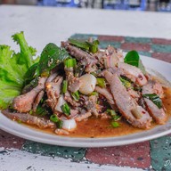 ร้านส้มตำไทย(น้องเมย์)