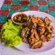 ร้านส้มตำไทย(น้องเมย์)