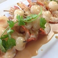 เรือนสยามกุ้งเผา