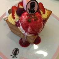Dazzling Cafe