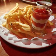 เฝอ เนินพระ