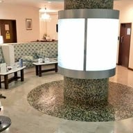 Lisa Frances Clinic And Medical Spa เกษรวิลเลจ