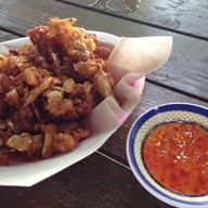 ปุ้ม ก๋วยเตี๋ยวสูตรสมุนไพร