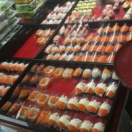 ซูชิคุณลุงคุณป้า