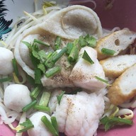 เจ๊ใหญ่ ก๋วยเตี๋ยวปลา ลูกชิ้นปลาอินทรีย์แท้100%