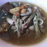 ต้มเลือดหมูป้าน้อย