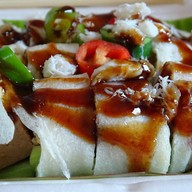 นก ปอเปี๊ยะสดปู รวมโชคมอลล์
