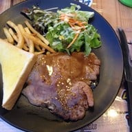 Salaya Terrace By Steak Carpark