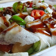นก ปอเปี๊ยะสดปู รวมโชคมอลล์