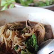 ก๋วยเตี๋ยวลุงเอื้อน