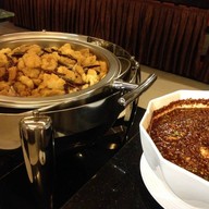 โรงแรมโรแมนติครีสอร์ทแอนด์สปา