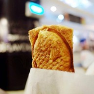 Croissant Taiyaki Future Park Rangsit