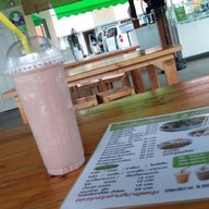 ก๋วยเตี๋ยวเมืองแป๊ะ & มิสเตอร์ชาชัก