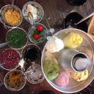 ไอติมหม้อไฟทรงเครื่อง-เอง