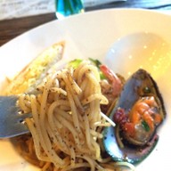 บ้านสวนศิลป์