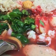 ก๋วยเตี๋ยวคุณรัตน์ Ras Noodle North Hollywood