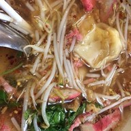 ก๋วยเตี๋ยวคุณรัตน์ Ras Noodle North Hollywood