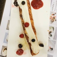 Danish Bar เซ็นทรัลลาดพร้าว