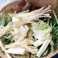 น้องโบว์หมูกะทะ