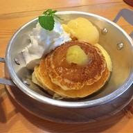 Moo Moo's Cafe Tubtieng , Trang