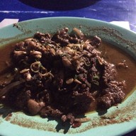 กุ้งเต้นสนามกีฬา เชียงราย 1