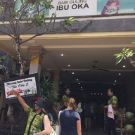 Babi Guling Ibu Oka 1 (Ubud Palace)