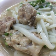 ข้าวเปียกเส้น (เจ๊หลี)