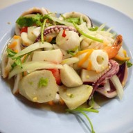 ข้าวต้มกุ๊ยอ้วนโภชนา